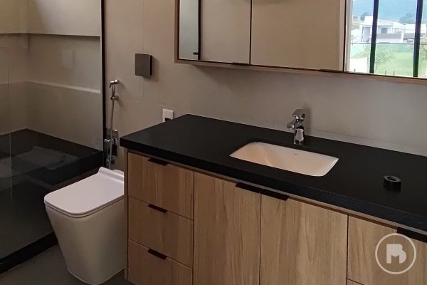 Casa de Alto Padrão com 3 quartos no Alphaville por R$ 2.400.000,00