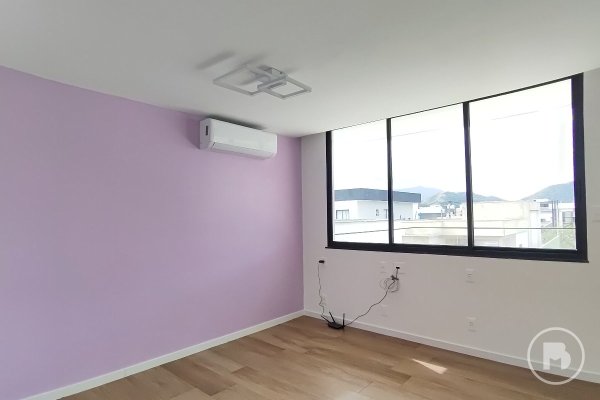 Casa de Alto Padrão com 3 quartos no Alphaville por R$ 2.400.000,00