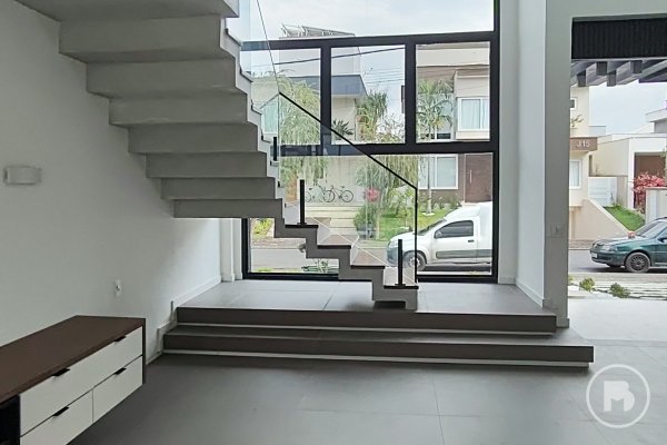 Casa de Alto Padrão com 3 quartos no Alphaville por R$ 2.400.000,00