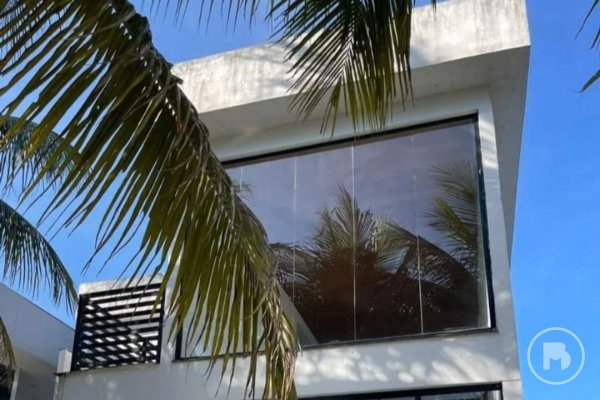 Casa com 4 quartos à venda em Itacoatiara, 180 m² por R$ 1.300.000